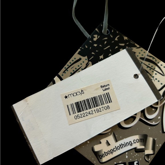 NWT white Bebop shorts size 9 juniors - Picture 3 of 6